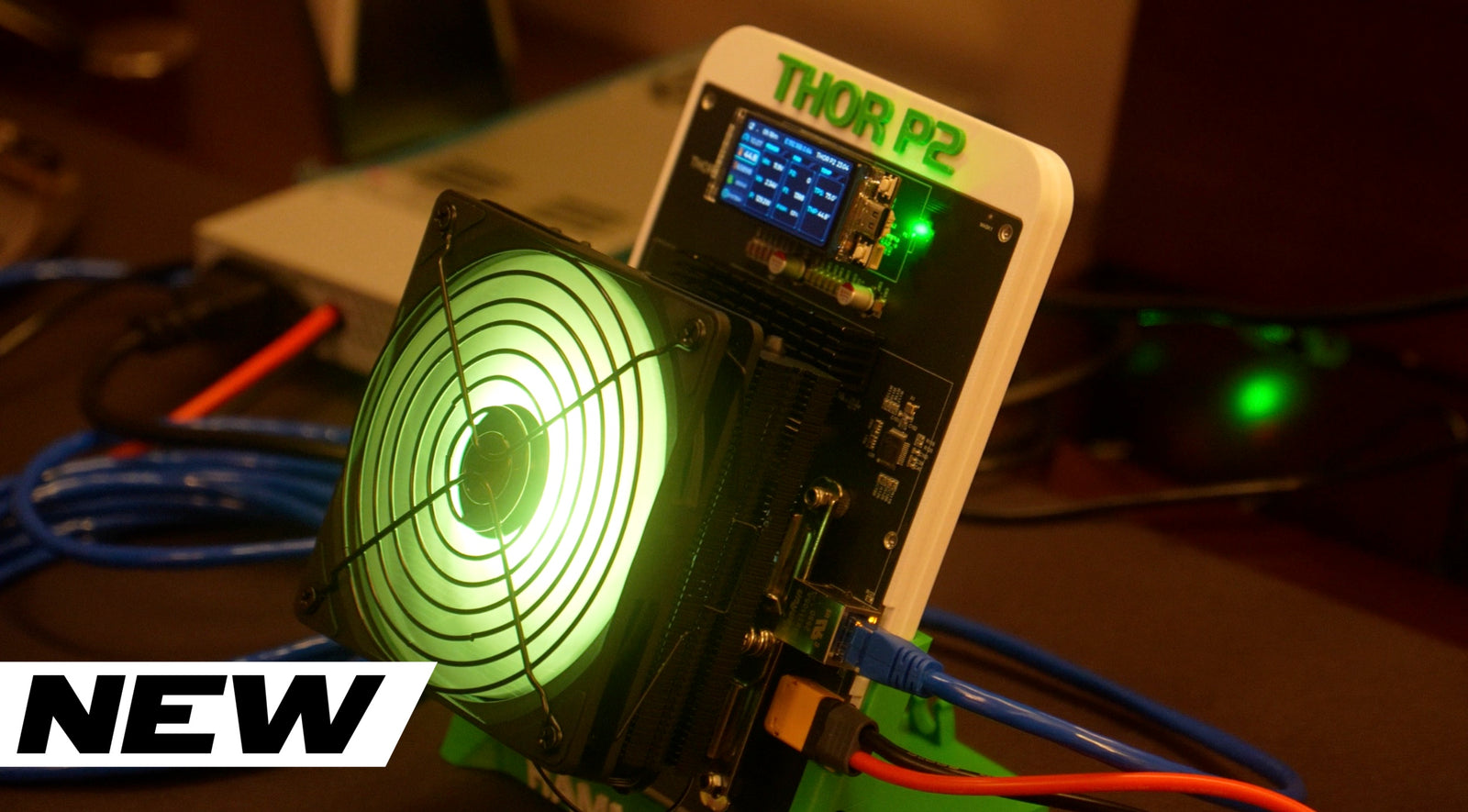 Hammer Thor P2 mining on a desk
